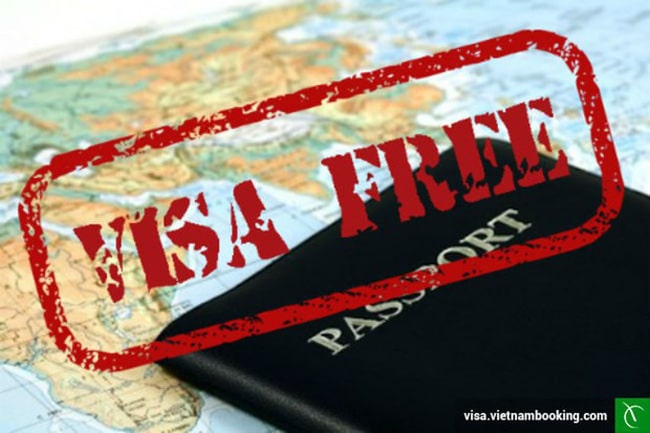 Dừng miễn thị thực với công dân 8 nước châu Âu