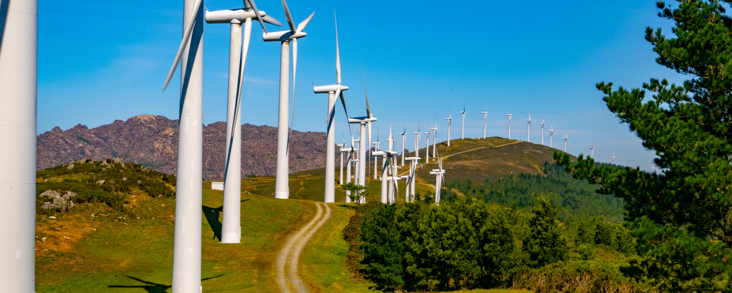 Bồ Đào Nha được xem là địa điểm hoàn hảo để khai thác năng lượng từ nguồn tài nguyên thiên nhiên như mặt trời, gió và nước.