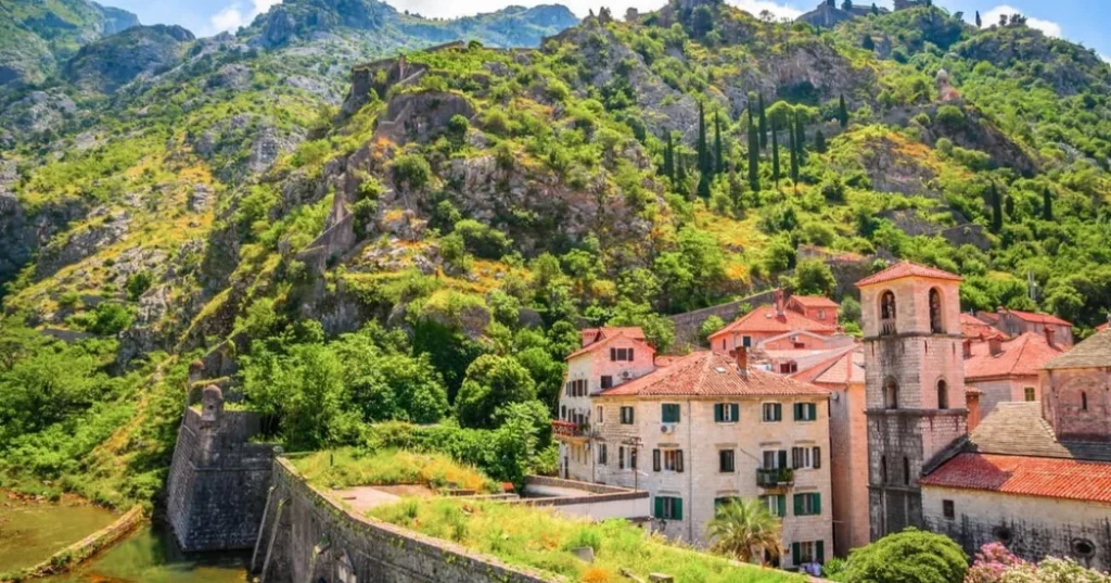 Montenegro được công nhận là quốc gia sinh thái đầu tiên trên thế giới