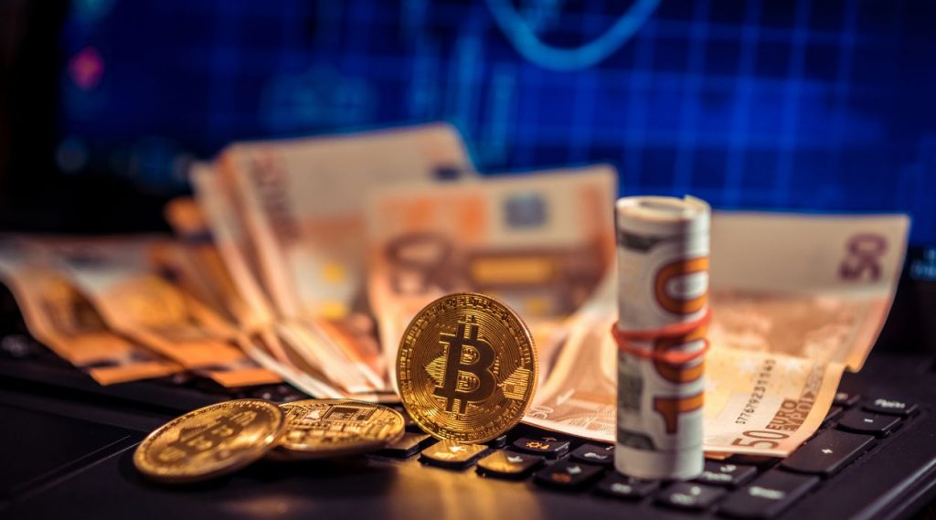 Dự Trữ Bitcoin Trong Ngân Hàng Trung Ương: Cơ Hội Hay Rủi Ro?
